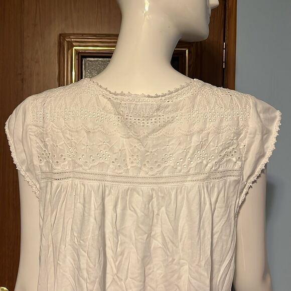 Artisan NY Sleepwear - Picture 6 of 9